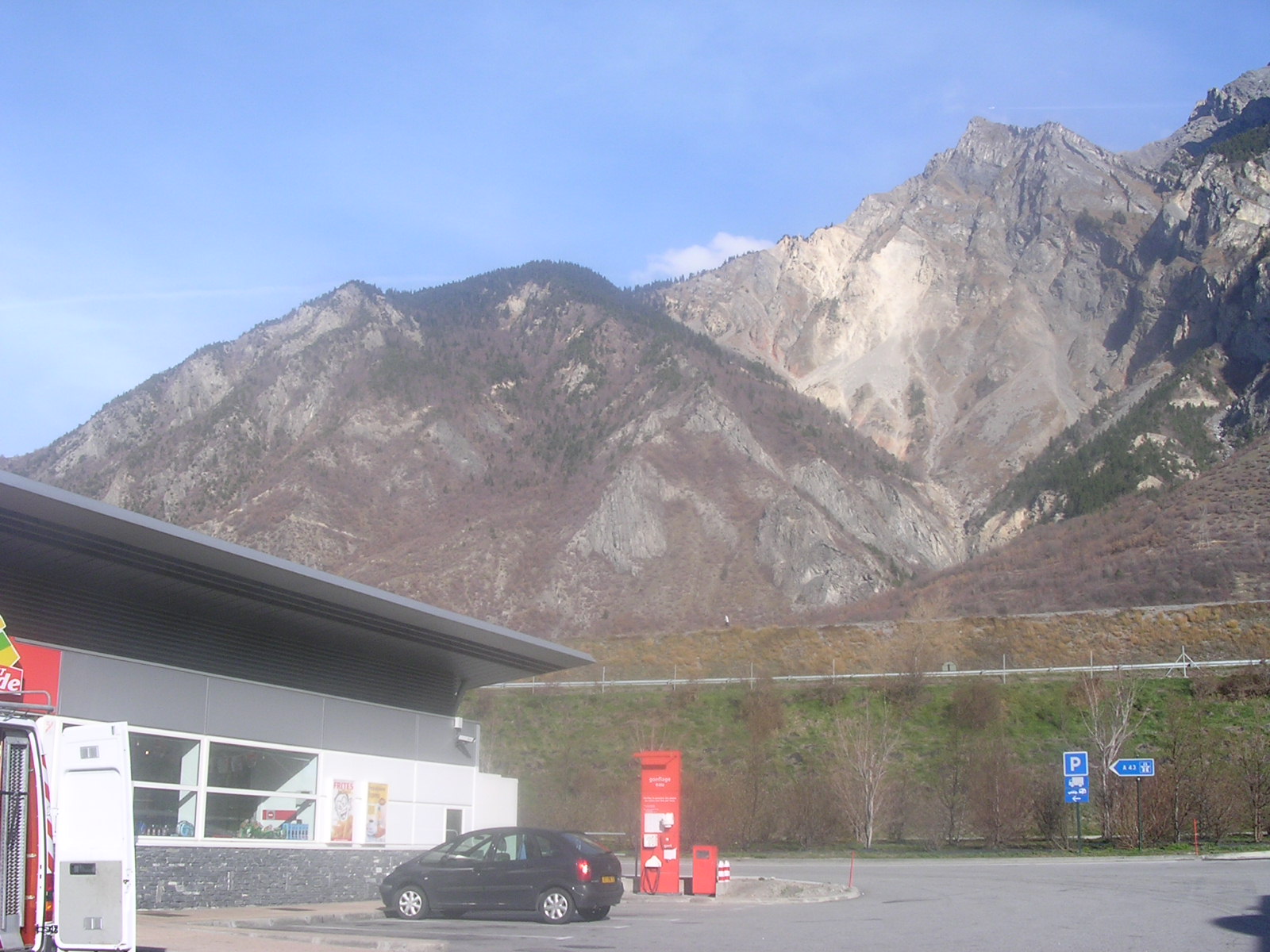 dscn2000.jpg