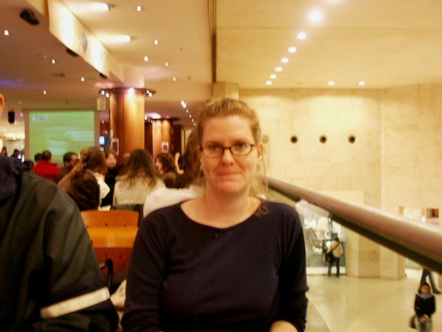 laura_louvre.jpg