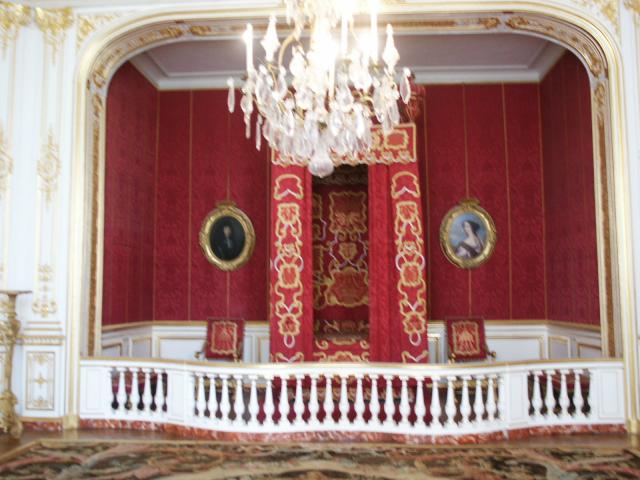 chambord_inside2.jpg