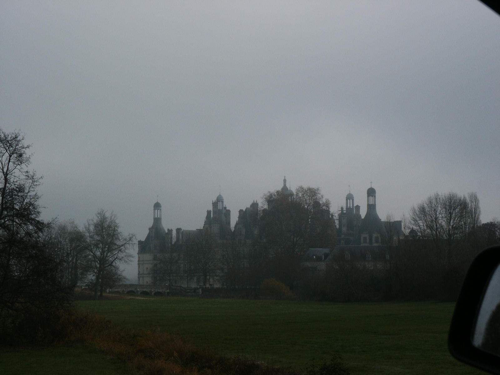 chambord_outside2.jpg